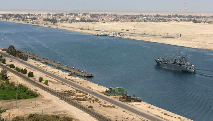 الجيش الإسرائيلي يكثف نشاطه تأهبًا لهجمات مسلحة ضد قناة السويس