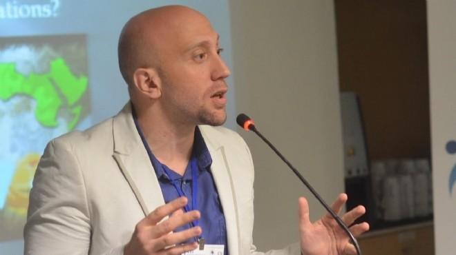 المصريين الأحرار : مرسي سيترك الرئاسة بعد 48 ساعة