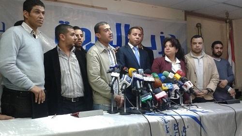 تكتل القوى الثورية : بيان الجيش دليل على الإطاحة بمرسي قريبا