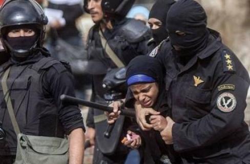 النيابة تحقق في اغتصاب ضابط شرطة لطالبة بجامعة الأزهر