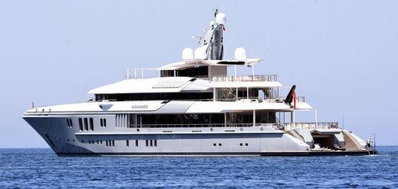 بالصور والفيديو.. أميرات سعوديات بملابس البحر على أشهر شواطئ تركيا