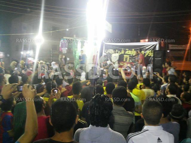 وقفة للتحالف الوطني بالقرب من منزل صلاح أبو اسماعيل