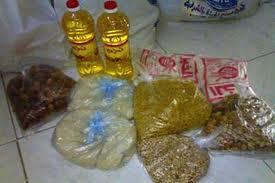 قوات الانقلاب تسرق مواد غذائية وتودعها بساحة “الطيب”بالأقصر