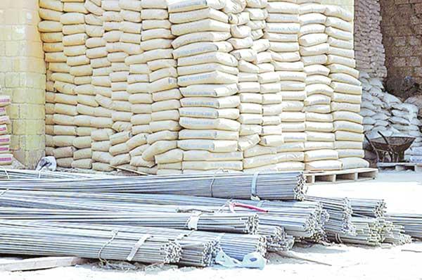 حديد العتال يسجل 5425 جنيهًا للطن وأسمنت الممتاز 580 جنيهًا