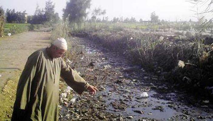 أهالي قرية “معزور” بكفر الشيخ يستغيثون من إهمال المسؤولين