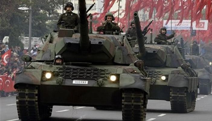 “حرييت”: الجيش التركي يبحث الأسبوع المقبل إمكانية التدخل في سوريا