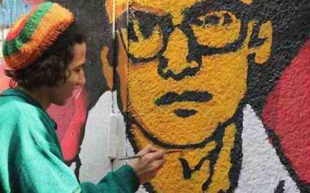 تحت شعار “مات الفنان..مقتول أو غرقان”.. تأبين الناشط السياسي رزق