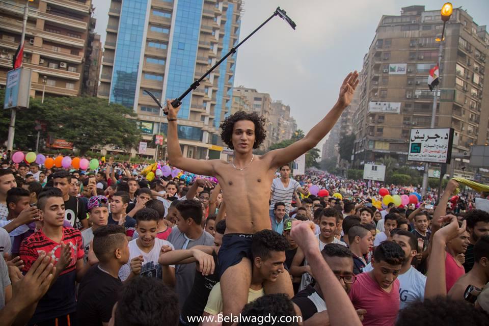 شراء الخمور ورقص العراة.. أبرز احتفالات أول أيام العيد