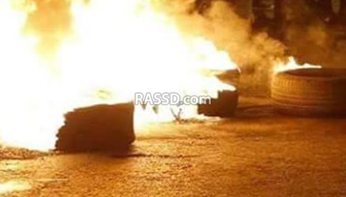 “طلاب ضد الانقلاب” يقطعون طريق شبين الكوم- الباجور