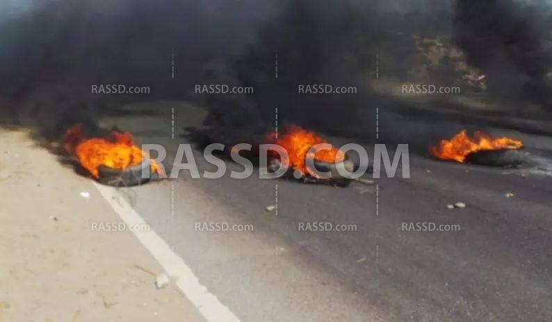 قطع الطرق الرئيسية في “كفرالشيخ” في إطار التصعيد الثوري