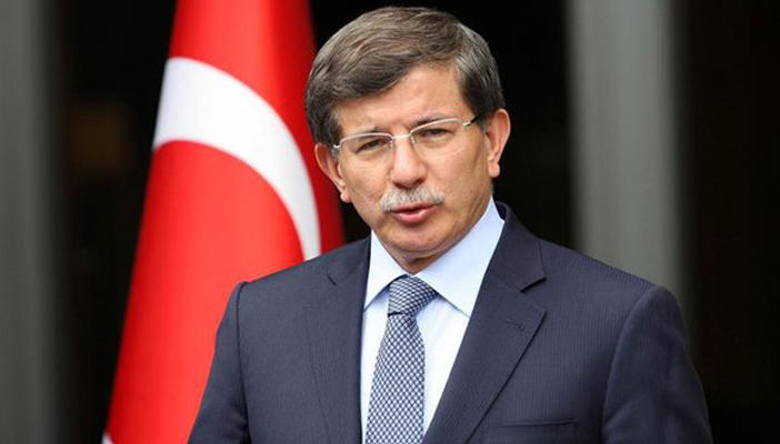 داوود أوغلو لـ”العدالة والتنمية”: استعدوا للانتخابات المبكرة