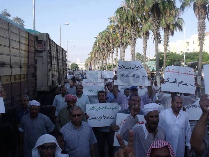 مسيرة لأهالي برج العرب بالأسكندرية احتجاجًأ على مذبحة الفجر