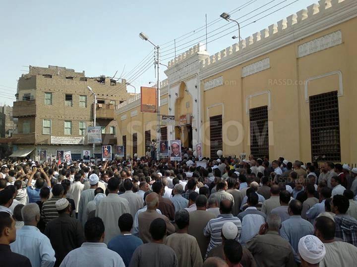 أهالي قنا يشيعون شهيد مجزرة الفجر