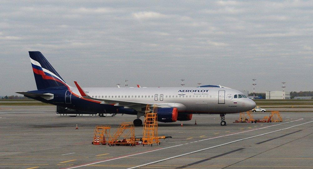 هبوط أول طائرة سياحية روسية في تركيا منذ أزمة إسقاط “سوخوي”