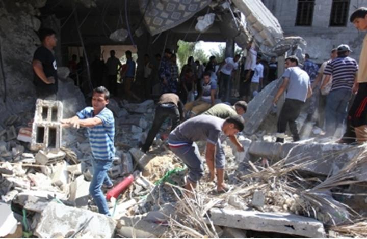 500 غارة على غزة.. و”القسام” ترد بقصف حيفا وسديروت وتل أبيب