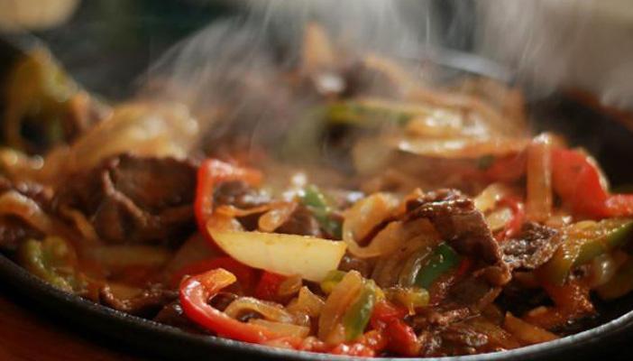 دراسة أميركية: البدناء لديهم قدرة أكبر على شم رائحة الطعام