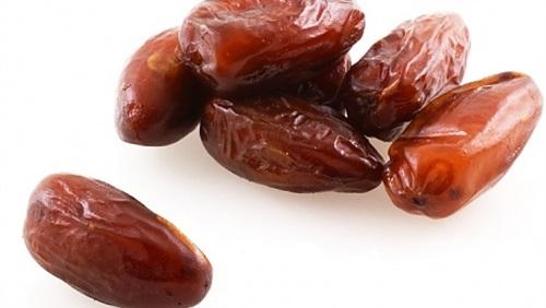 سبع تمرات يوميا تحميك من الإصابة بأمراض العصر