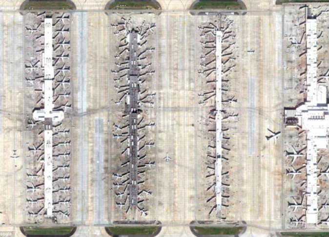 جوجل ترصد مطارات على شكل هياكل عظمية