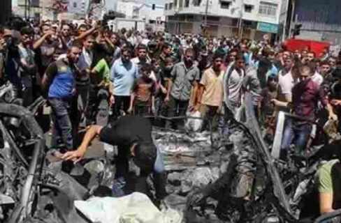 وقفة أمام “الصحفيين” للتضامن مع أهل غزة