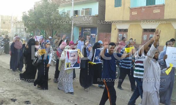 مسيرة بـ”الأقصر” تنديدآ بغلاء الأسعار