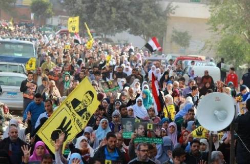 مسيرة بالعوايد بالإسكندرية فى أسبوع “العسكر يسحق الفقراء”