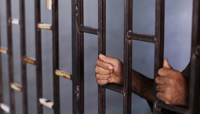 موقع أميركي: سجون مصر لا تعرف شهر “رمضان”