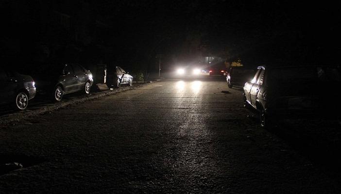 أزمة انقطاع الكهرباء تضرب قرية “العجميين” بالفيوم