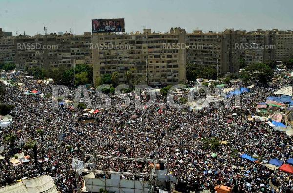 “الجارديان” تحذر من وقوع كارثة في مظاهرات اليوم