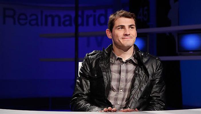 “كاسياس” يبكي في وداع الريال