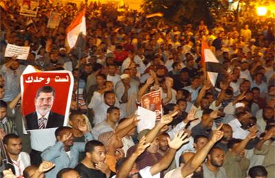 نشطاء يدعون “المهنيين” لوقفه بشارع رمسيس لرفض الانقلاب