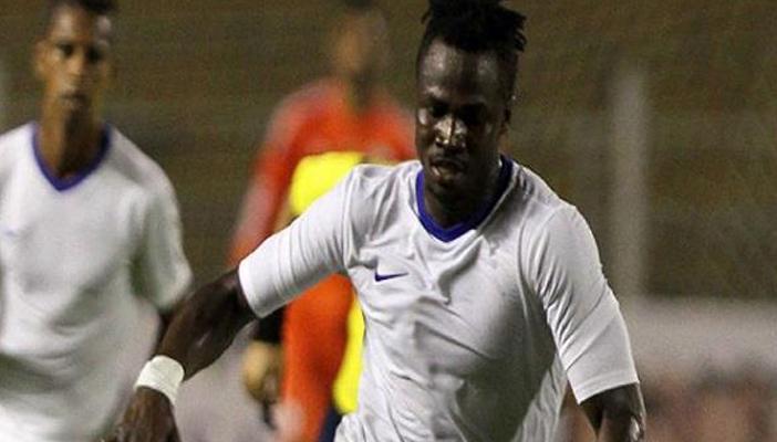 بوكو.. مهاجم الشرطة يدخل حسابات الزمالك