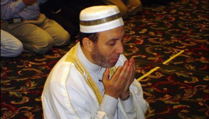 منع الدعاء على الظالمين في المساجد يثير سخرية “المغردين”