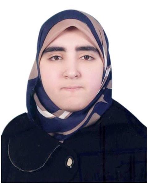 التاسعة علي الجمهورية أدبى أزهرى إبنه معتقل في سجون العسكر