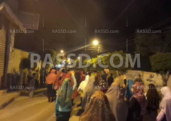 مسيرات في “المنوفية” تنديدًا باعتقال 5 فتيات وسيدتين