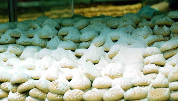 ارتفاع أسعار الكعك بإبشواي الفيوم وركود في الأسواق