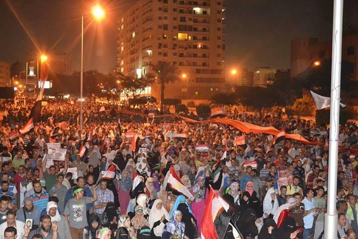 مسيرة حاشدة من رابعة إلى مقر أمن الدولة