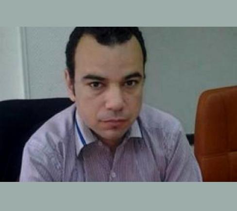 عضو تكتل القوى الثورية: الحكومة فاشلة ومصر ذاهبة للهاوية