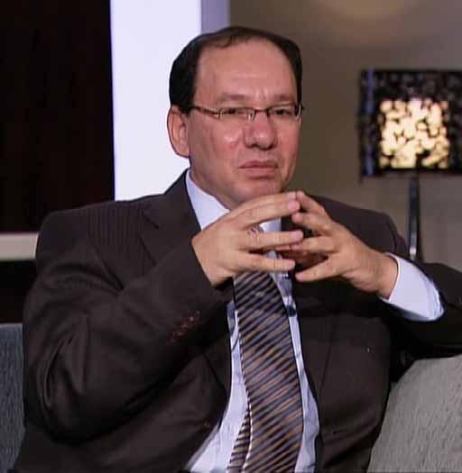 وائل قنديل: يوجد قرار بمعاداة «الإخوان» بدلا من «إسرائيل»