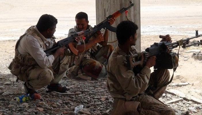 “المقاومة الشعبية” تسيطر على 3 مواقع للحوثيين في مأرب اليمنية