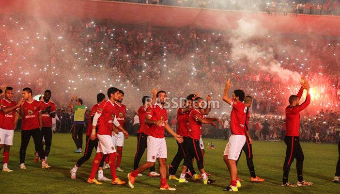 بعد إعلانه الانسحاب من مباراة الزمالك.. فيس بوك: الأهلي جاب ورا
