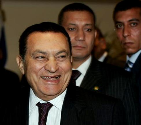 واشنطن بوست: نظام مبارك عائد بقوة