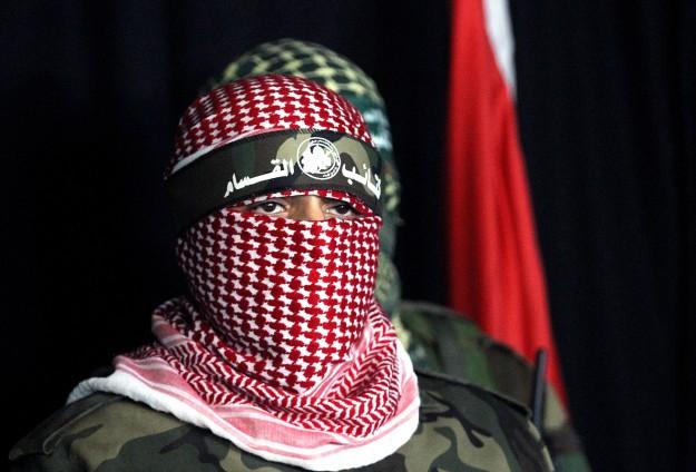 القسام تتحدى إسرائيل.. لن يصل الاحتلال أي معلومة عن “شاؤول آرون”