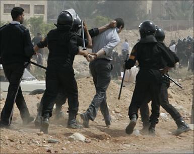 حقوقيون دوليون: مصر تعيش أسوأ عصور الاستبداد في تاريخها الحديث