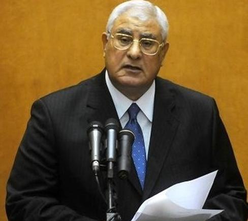 نجل الرئيس المؤقت يغادر إلى ‏الإمارات‬