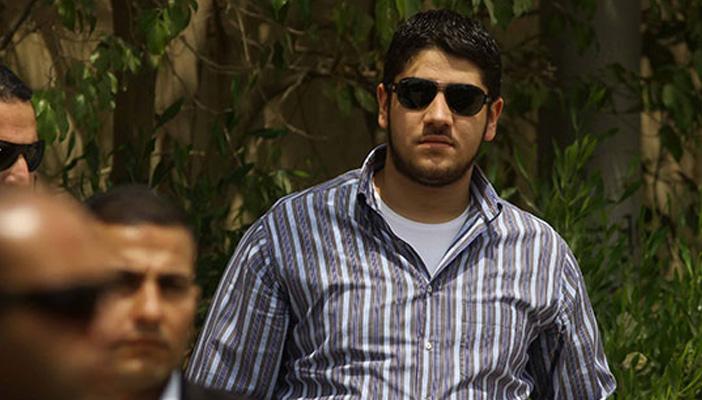 إخلاء سبيل نجل الرئيس محمد مرسي.. وشقيقه معلقًا: ذهب الحبس وبقي الأجر