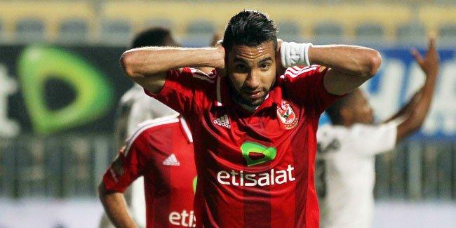 ملخص الشوط الأول لمباراة القمة..التقدم للأهلي والزمالك فشل في التعادل