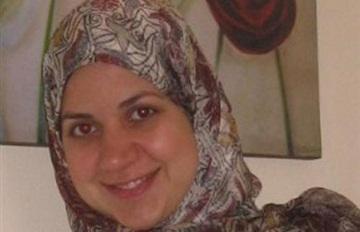 صحفية بالشروق: بلطجية هاجموني بسبب “عباءة التراويح”