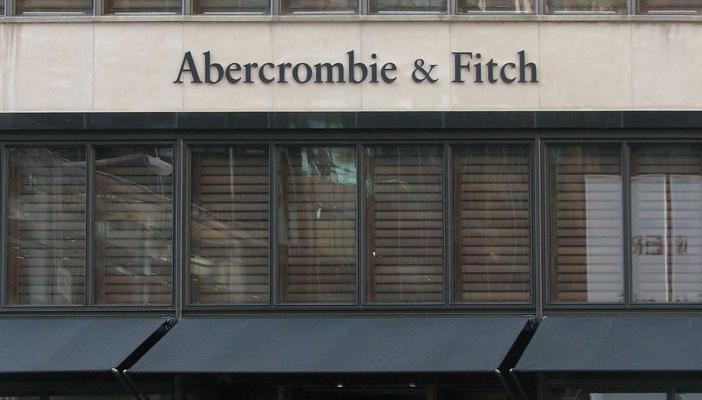 محكمة أميركية “تغرم” شركة ملابس رفضت توظيف “محجبة”