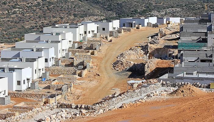 مخطط استيطاني إسرائيلي لبناء 1000 وحدة في الضفة