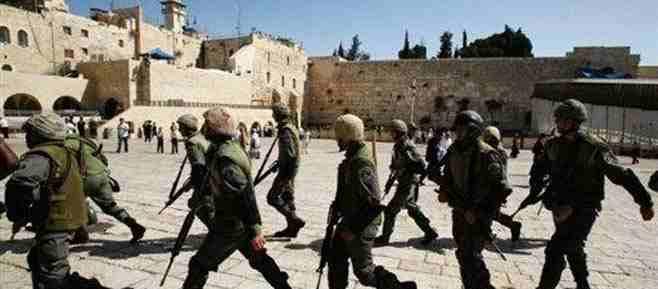 22 معتقل لمحاولتهم دخول “الأقصى” لإحياء ليلة القدر